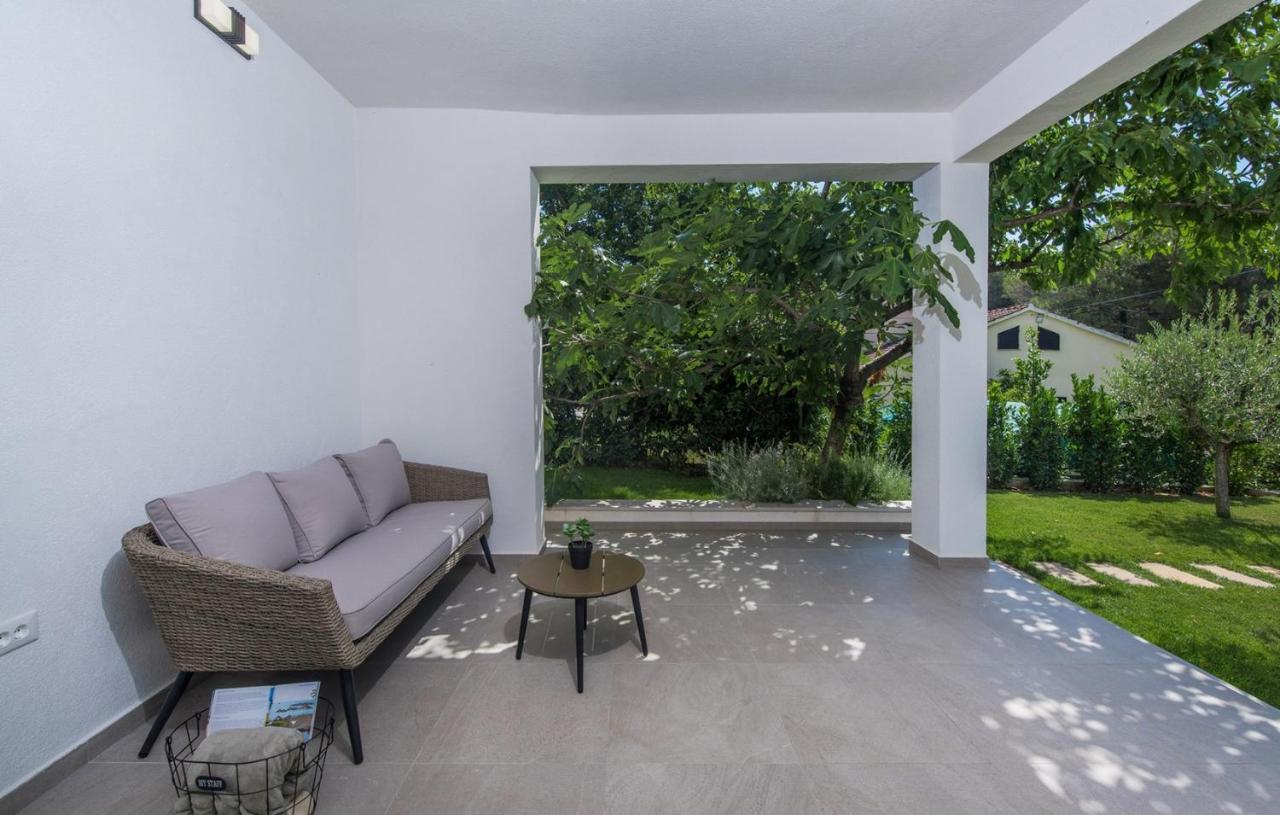 Apartment Vitamare Poreč Exteriör bild