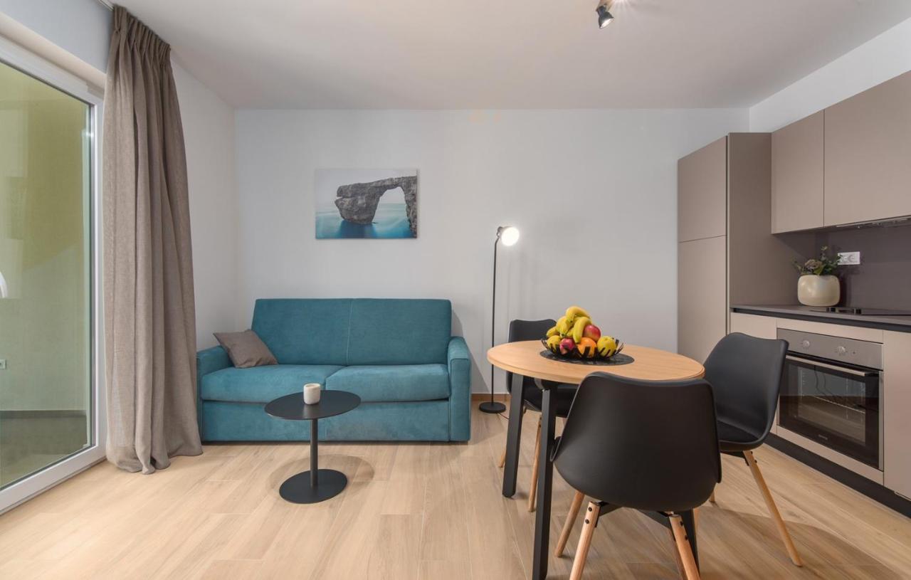 Apartment Vitamare Poreč Exteriör bild
